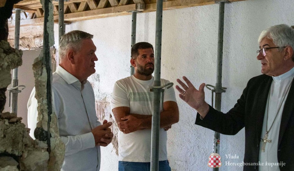 Lištani - Copy 1.jpg Lištani - Copy 1.jpg